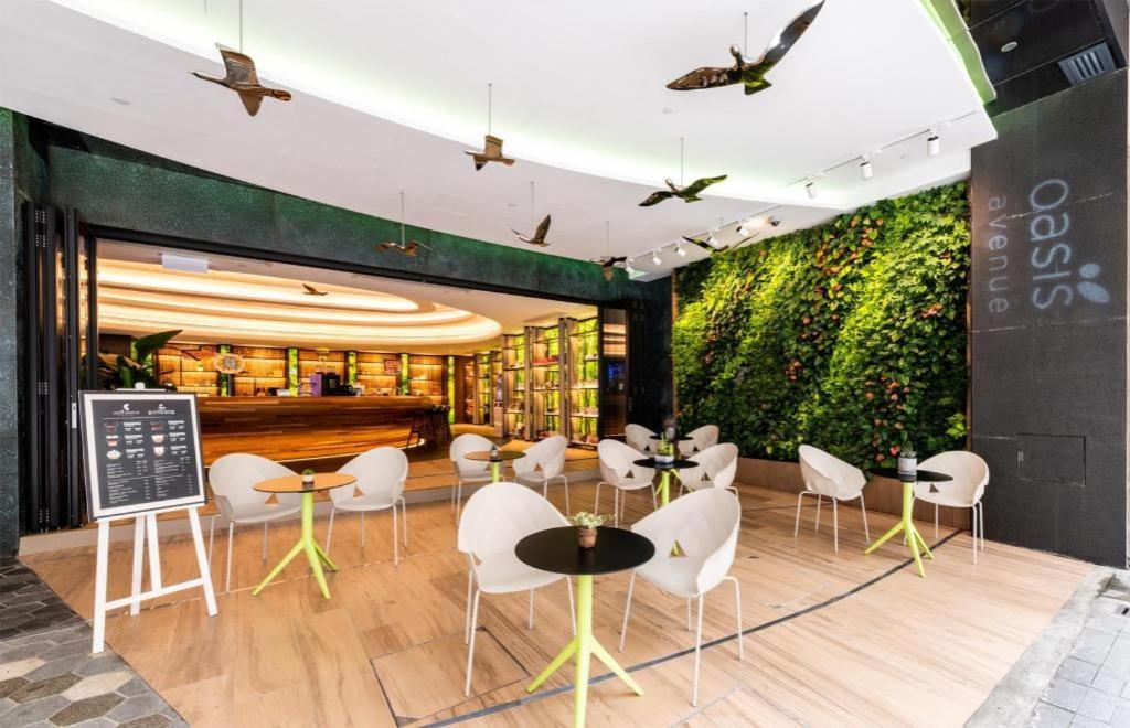 Oasis Avenue-A Gdh Hotel Hongkong Zewnętrze zdjęcie